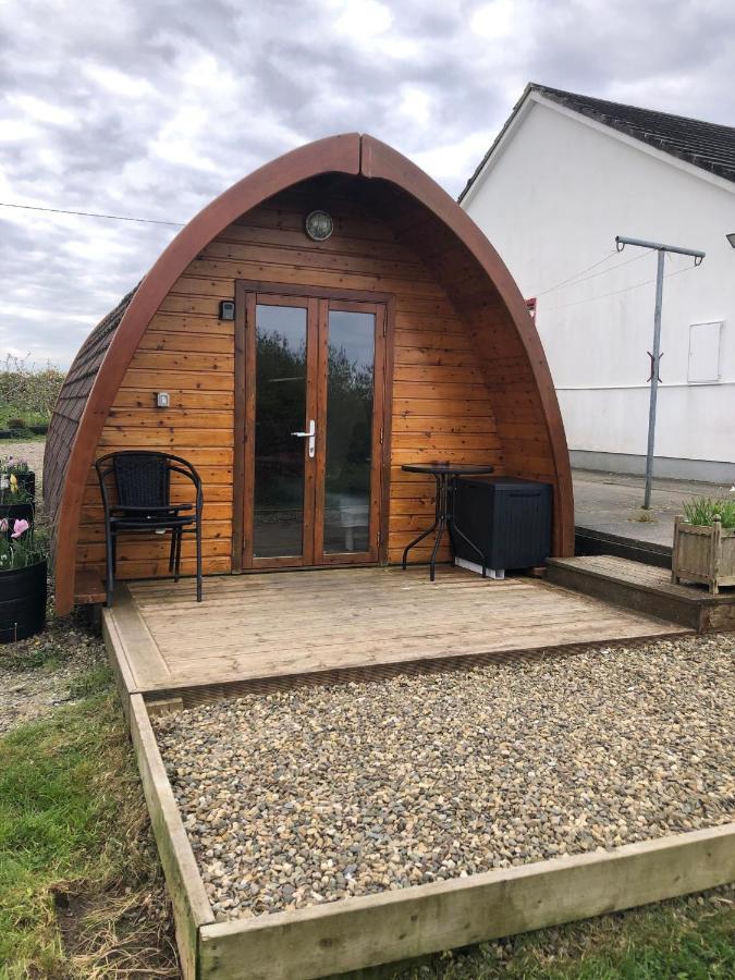 The Rainbow Pod Βίλα Milltown Malbay Εξωτερικό φωτογραφία